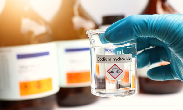 سود مایع چیست و چه کاربردهایی دارد ؟